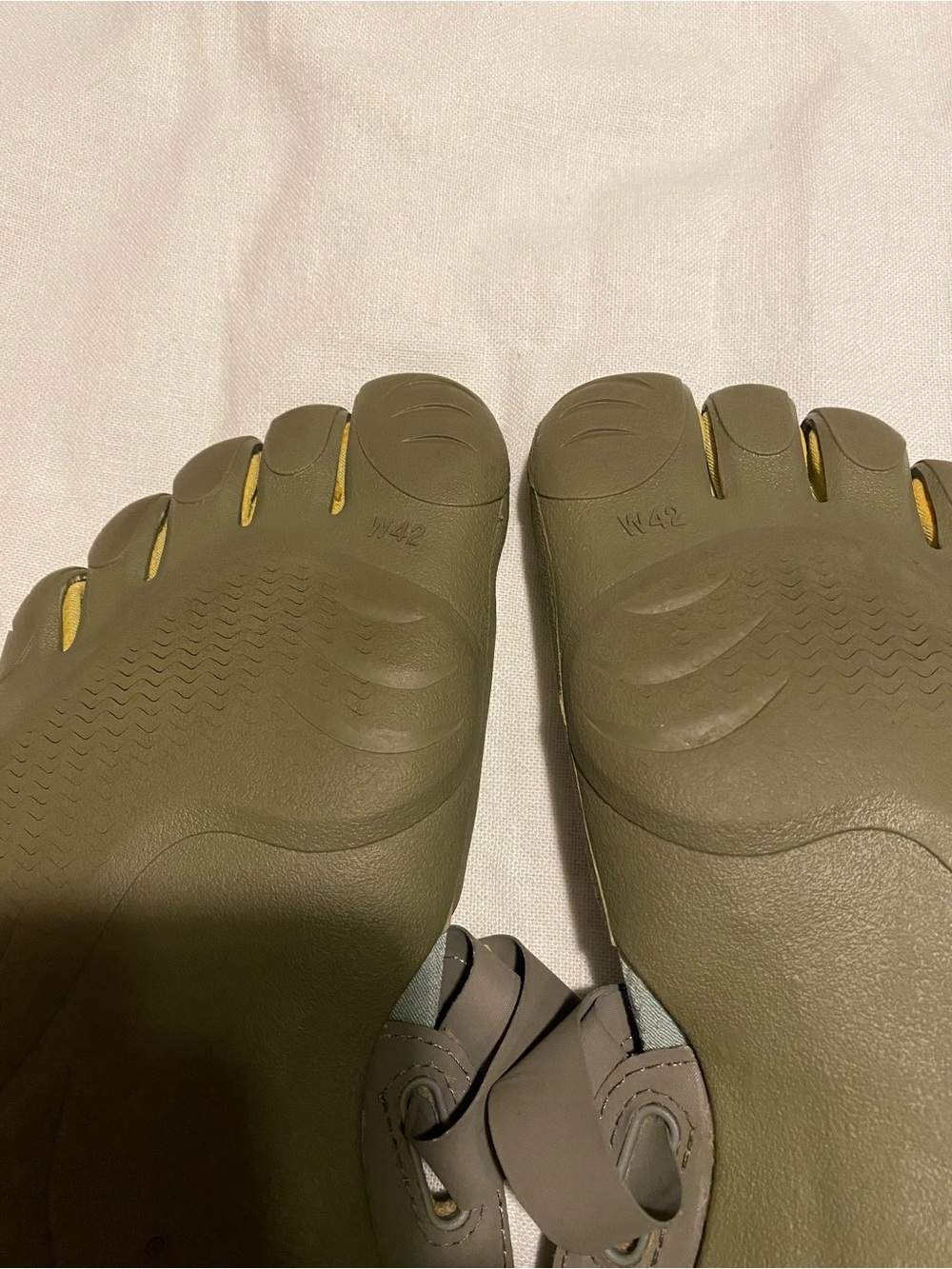 Vibram Five Finger Sprint Mary Jane Bare Foot Shoes - Picture 6 of 6